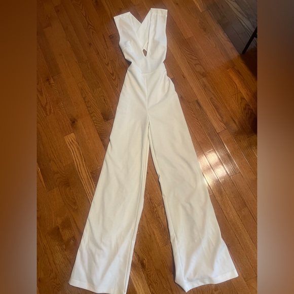 NWT Lulu’s Thinking Out Loud Jumpsuit - Picture 2 of 6